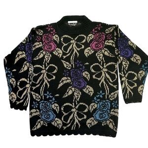 Vintage Matalic Knit Sweater Scalloped Edges Size Medium Dana Scott Black & Gold